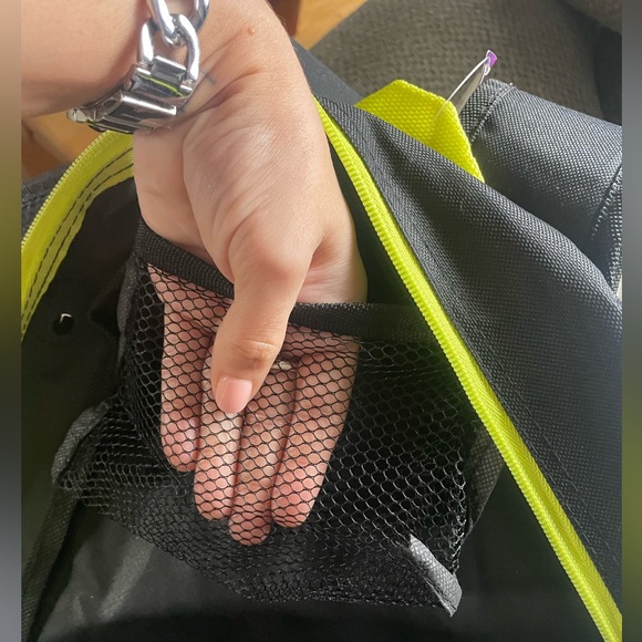 🎒 Arizona Blu Athletic Gear Backpack w/ Bungee Cord (Black, Blue, Neon Yellow) - Picture 10 of 10